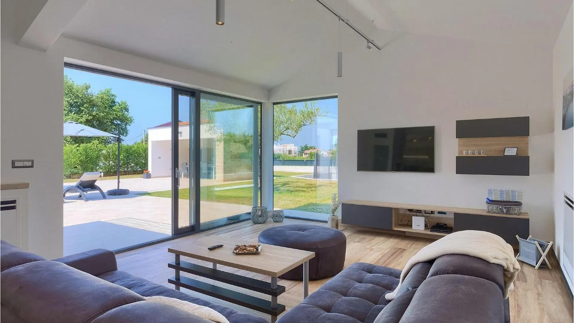 בית נופש פורץ Villa Silvia