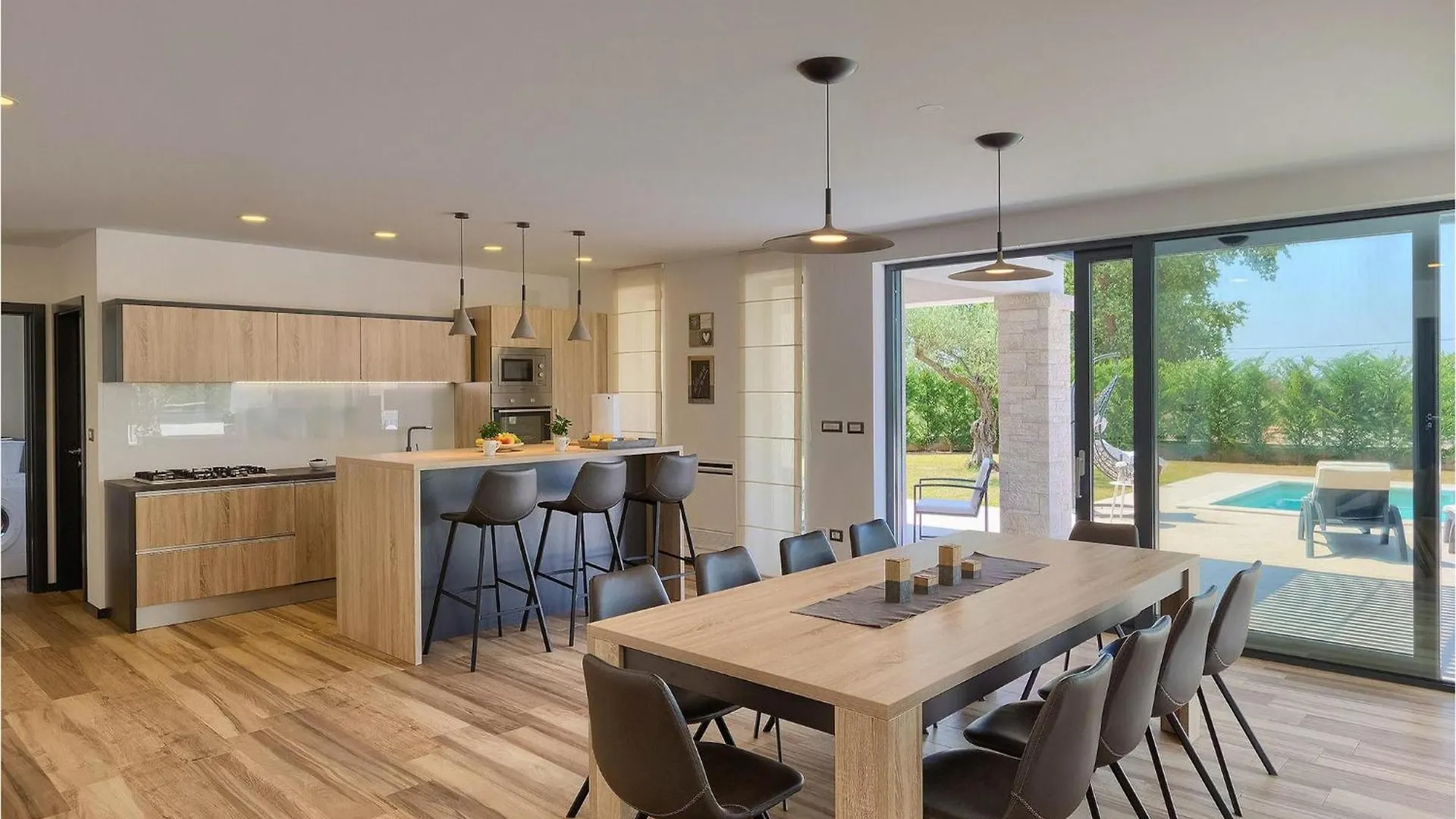 בית נופש פורץ Villa Silvia