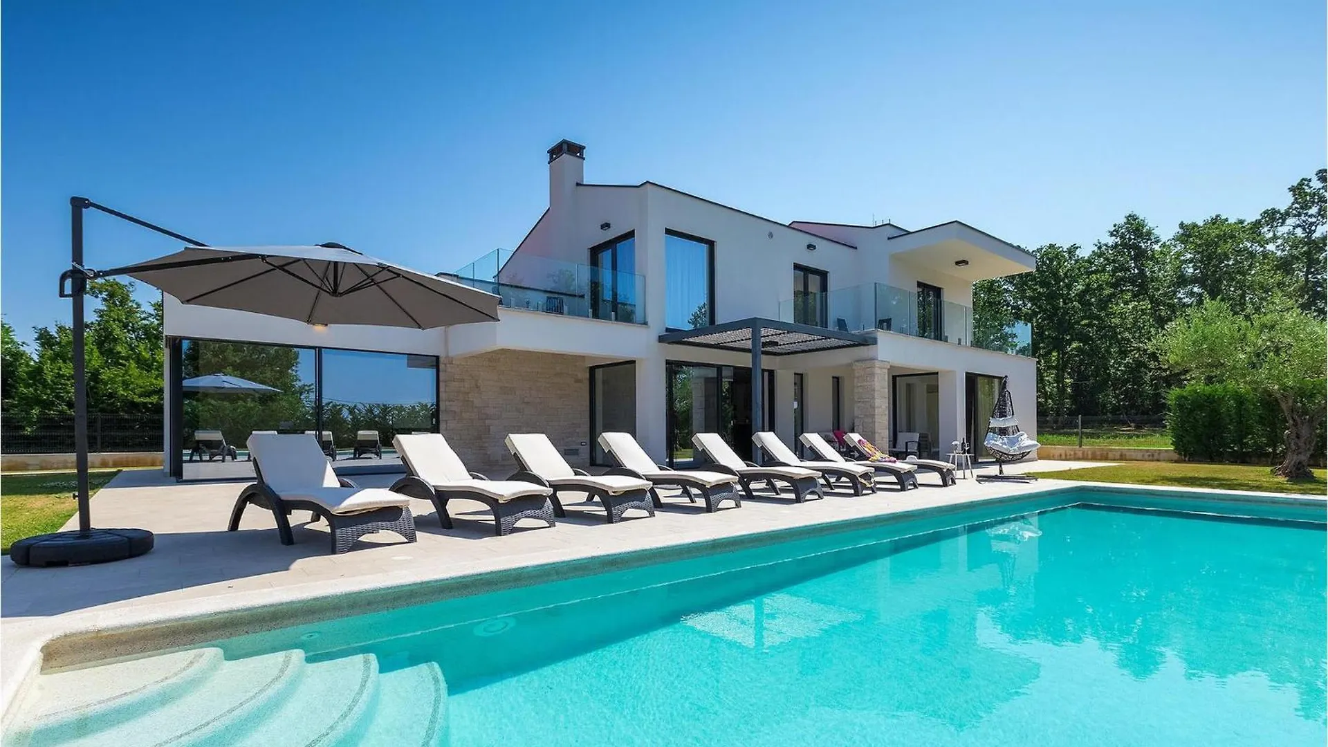 פורץ Villa Silvia