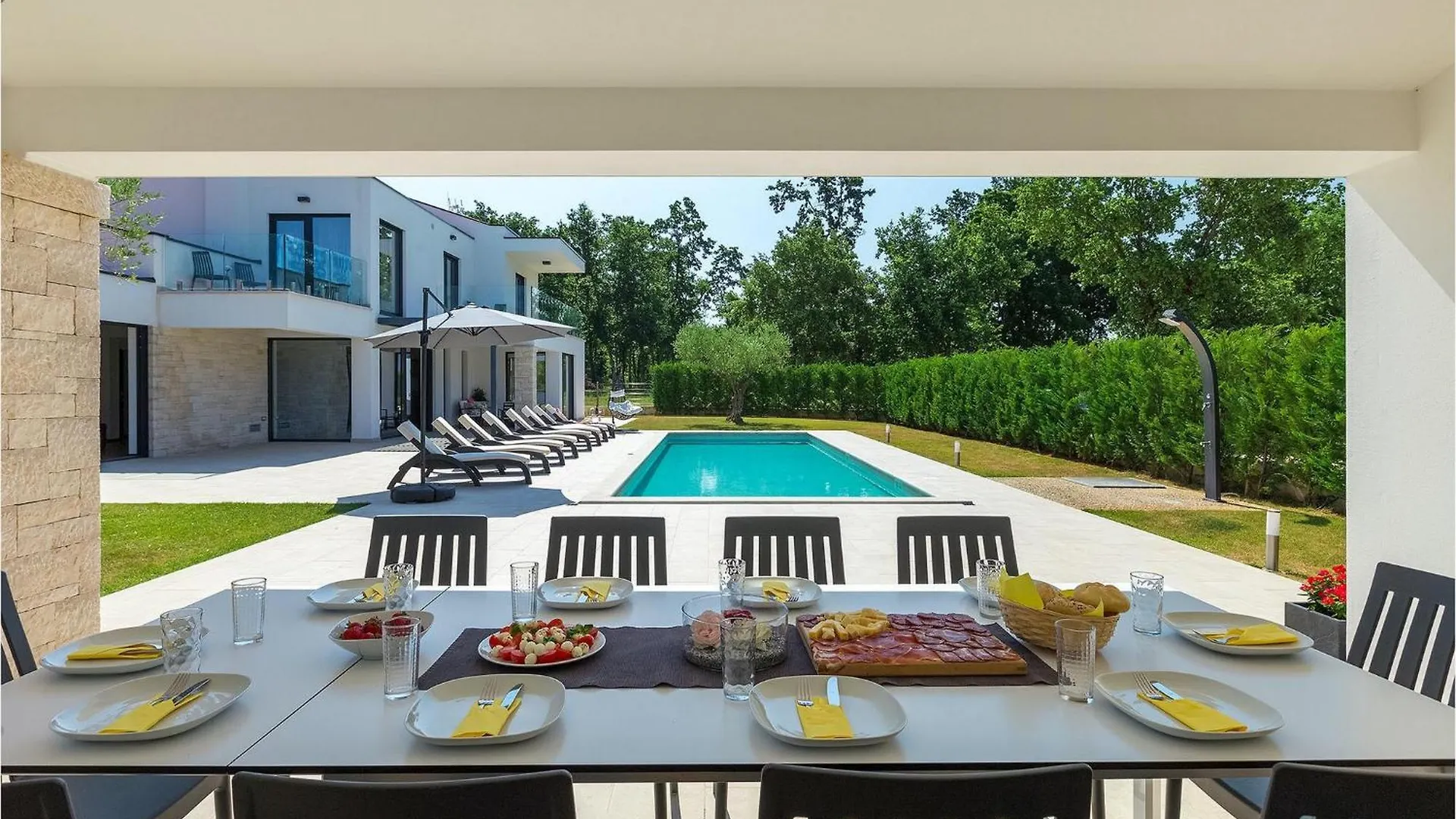 פורץ Villa Silvia